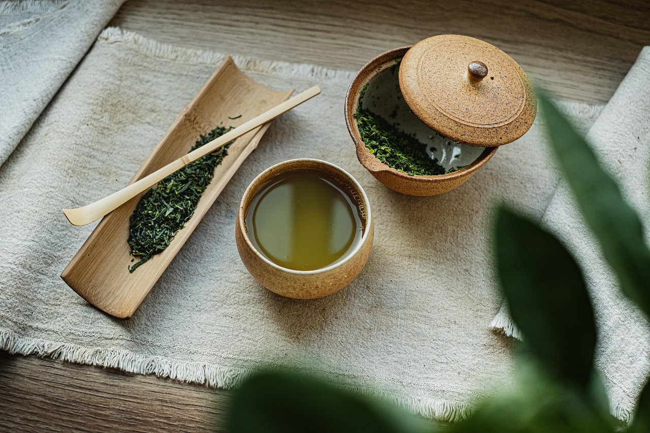 entdecken sie die welt der superfoods: natürliche lebensmittel voller vitamine, mineralien und antioxidantien, die ihre gesundheit unterstützen. erfahren sie, wie superfoods in eine ausgewogene ernährung integriert werden können.